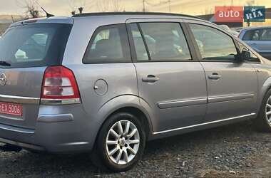 Минивэн Opel Zafira 2009 в Мене