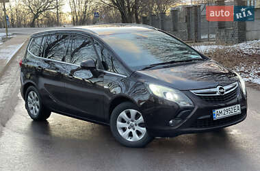 Минивэн Opel Zafira 2014 в Житомире