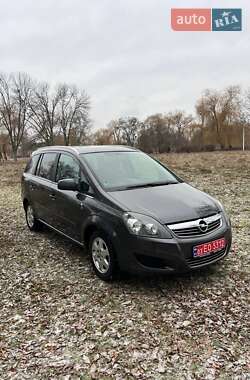 Минивэн Opel Zafira 2010 в Белой Церкви