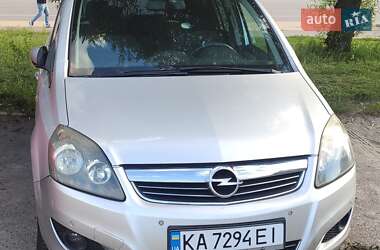 Минивэн Opel Zafira 2009 в 
