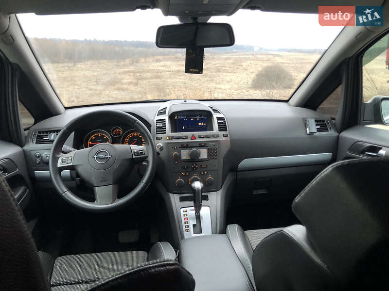 Мінівен Opel Zafira 2007 в Києві