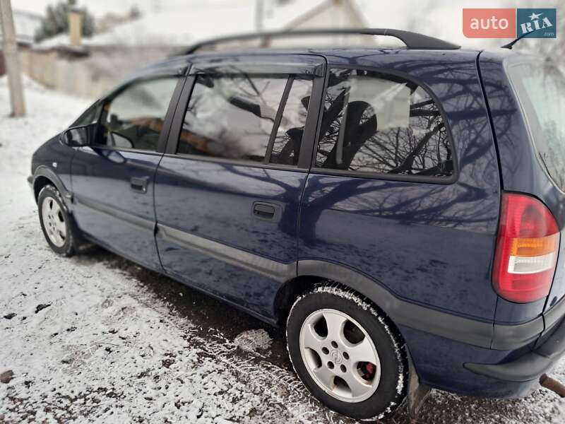 Мінівен Opel Zafira 2000 в Харкові
