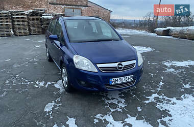 Минивэн Opel Zafira 2008 в Житомире