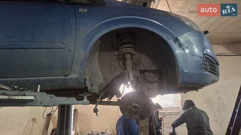 Минивэн Opel Zafira 2007 в Черновцах фото 27 Минивэн Opel Zafira 2007 в Черновцах