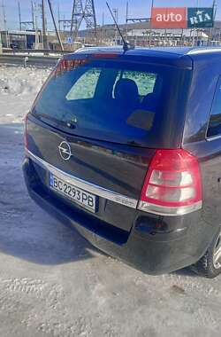 Минивэн Opel Zafira 2009 в Сколе