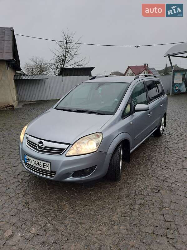 Opel Zafira 2008