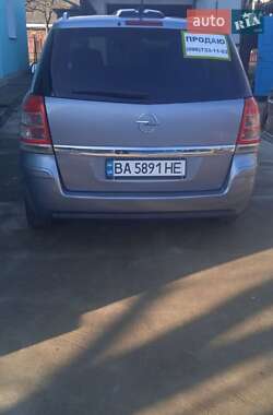 Мінівен Opel Zafira 2011 в Бершаді