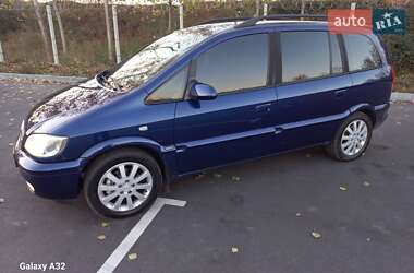 Минивэн Opel Zafira 2004 в Виннице