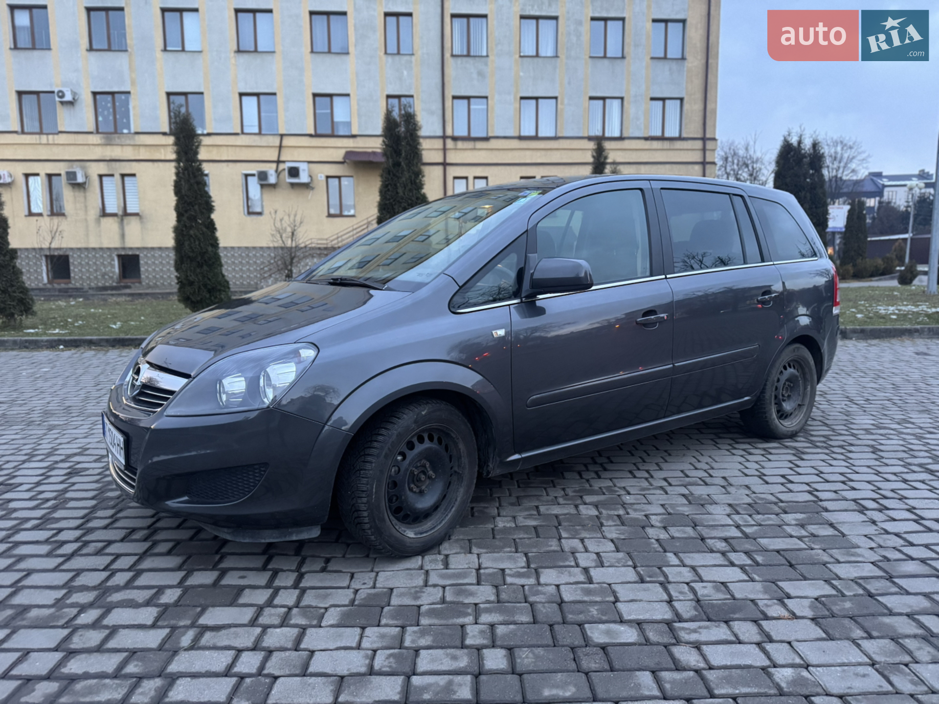 2010 Opel Zafira - мініатюра 2