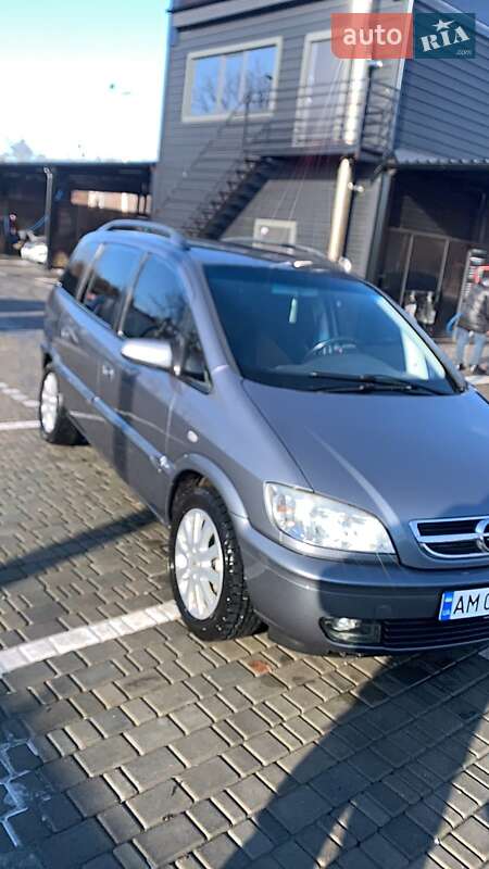 Минивэн Opel Zafira 2004 в Звягеле фото 16 Минивэн Opel Zafira 2004 в Звягеле