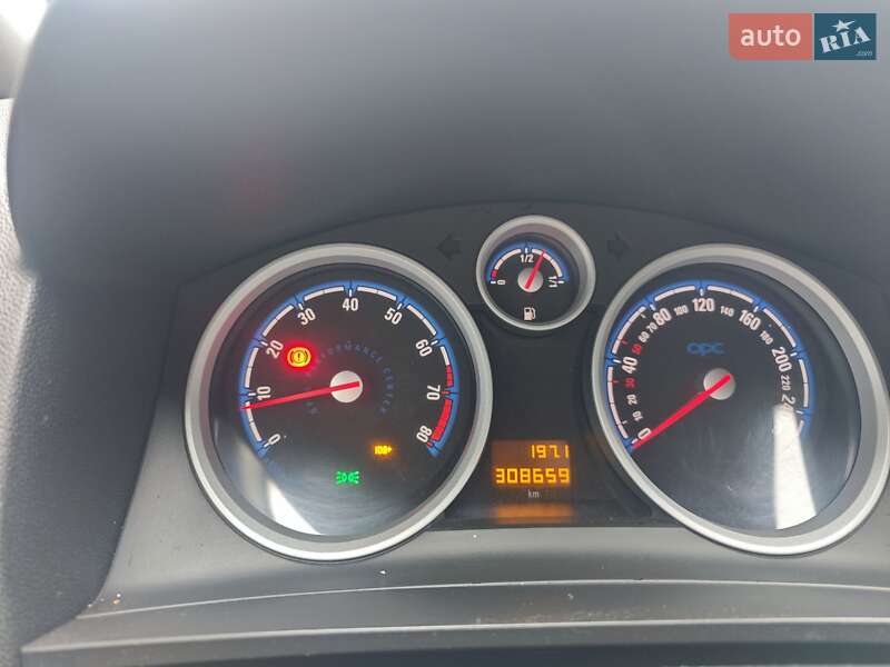 Минивэн Opel Zafira 2006 в Пятихатках фото 8 Минивэн Opel Zafira 2006 в Пятихатках