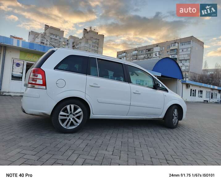 Минивэн Opel Zafira 2008 в Николаеве фото 3 Минивэн Opel Zafira 2008 в Николаеве