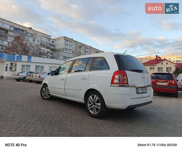 Минивэн Opel Zafira 2008 в Николаеве фото 8 Минивэн Opel Zafira 2008 в Николаеве