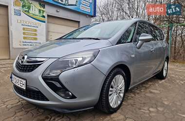 Микровэн Opel Zafira 2014 в Хмельницком