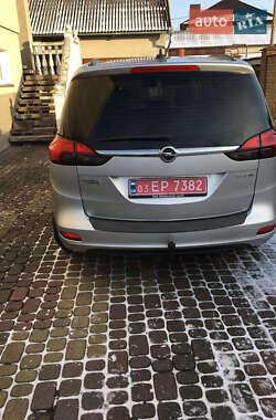 Мінівен Opel Zafira 2016 в 