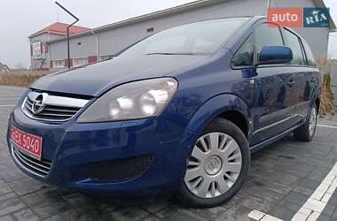 Мінівен Opel Zafira 2010 в Луцьку