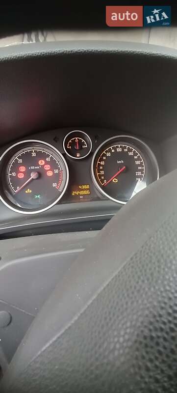 Минивэн Opel Zafira 2008 в Одессе