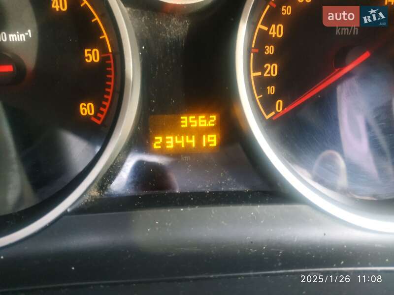 Минивэн Opel Zafira 2011 в Львове фото 9 Минивэн Opel Zafira 2011 в Львове