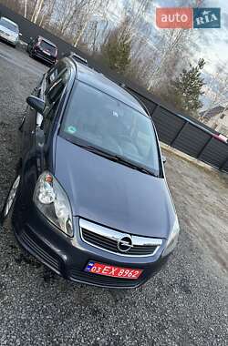 Мінівен Opel Zafira 2007 в Маневичах