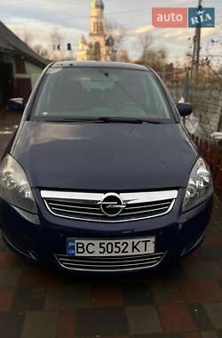 Минивэн Opel Zafira 2010 в Львове