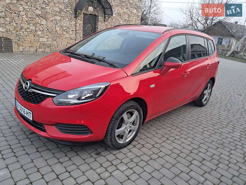 Opel Zafira 2017