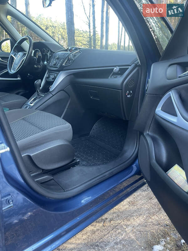 Мінівен Opel Zafira 2016 в Славуті