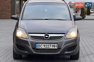 Минивэн Opel Zafira 2009 в Черновцах