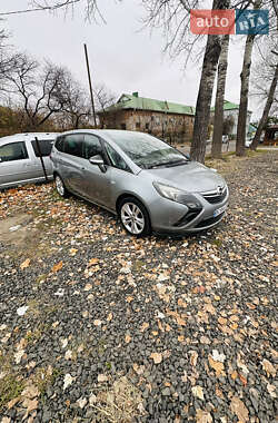 Минивэн Opel Zafira 2012 в Луцке