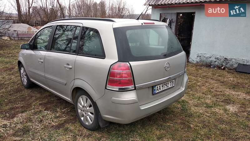 Мінівен Opel Zafira 2007 в Києві фото 6 Мінівен Opel Zafira 2007 в Києві