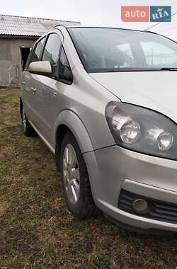 Мінівен Opel Zafira 2007 в Києві