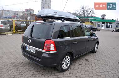 Мінівен Opel Zafira 2013 в Львові