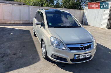 Мінівен Opel Zafira 2005 в Кривому Розі