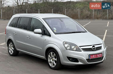 Мінівен Opel Zafira 2011 в Вінниці