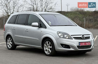 Мінівен Opel Zafira 2011 в Вінниці