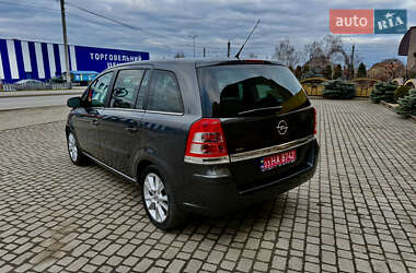 Минивэн Opel Zafira 2011 в Шепетовке