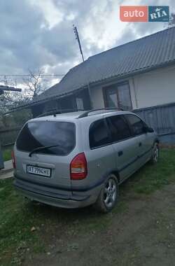 Мінівен Opel Zafira 2001 в Коломиї