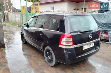 Мінівен Opel Zafira 2011 в Луцьку