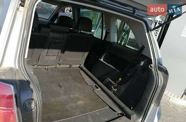 Минивэн Opel Zafira 2006 в 