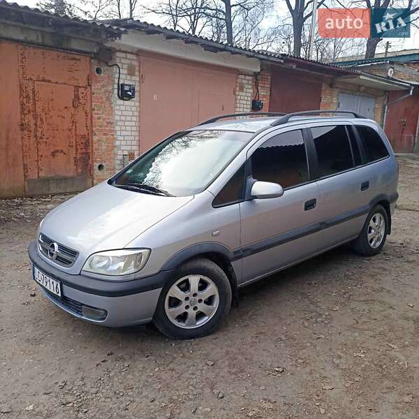 Минивэн Opel Zafira 2001 в Хмельницком