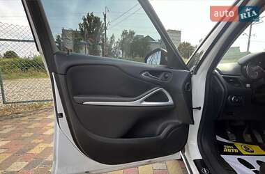 Микровэн Opel Zafira 2012 в Стрые