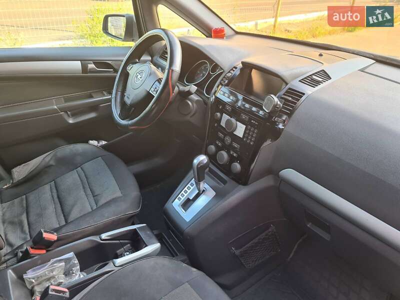 Минивэн Opel Zafira 2008 в Кагарлыке фото 8 Минивэн Opel Zafira 2008 в Кагарлыке