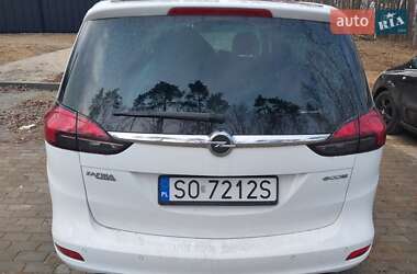 Минивэн Opel Zafira 2014 в Подбуже