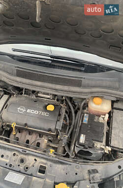 Минивэн Opel Zafira 2008 в 