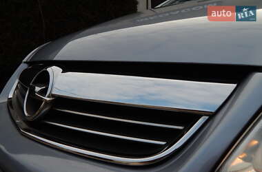 Минивэн Opel Zafira 2008 в 