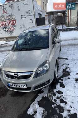 Мінівен Opel Zafira 2007 в Хмельницькому