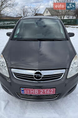 Минивэн Opel Zafira 2009 в Черкассах