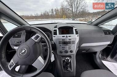 Минивэн Opel Zafira 2009 в Черкассах