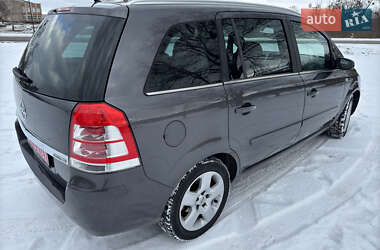 Минивэн Opel Zafira 2009 в Черкассах