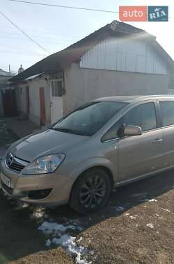 Минивэн Opel Zafira 2011 в Ивано-Франковске