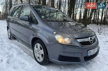 Мінівен Opel Zafira 2006 в Рівному